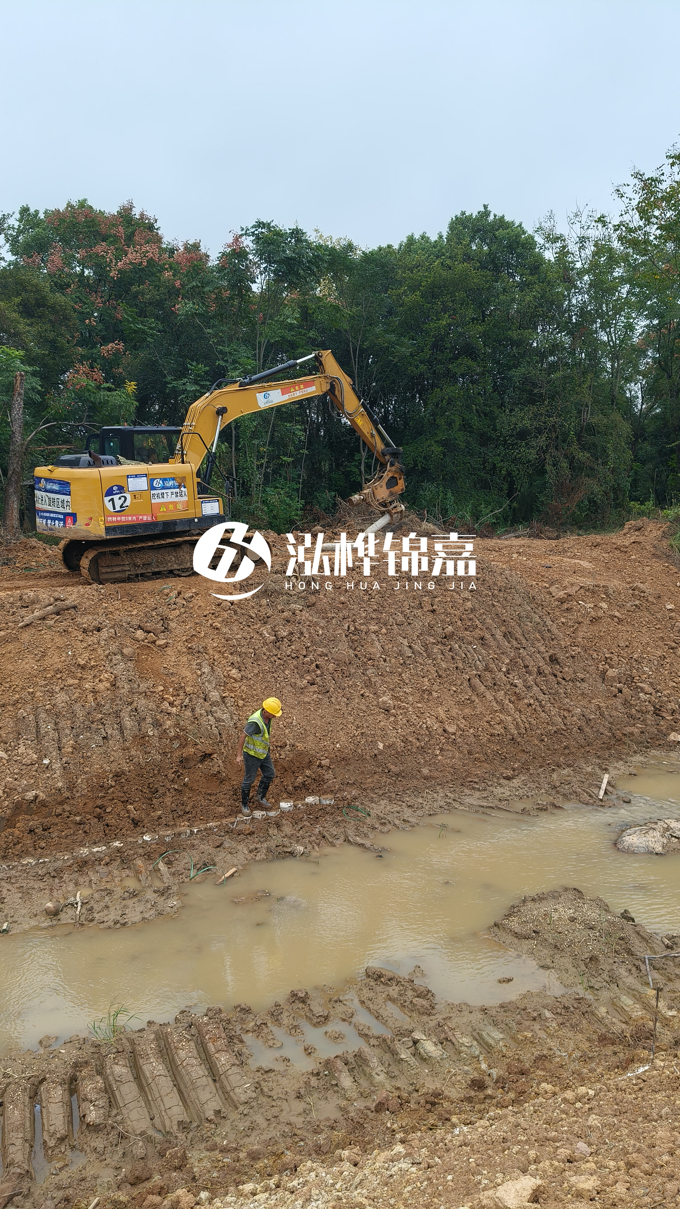 水泥仿木樁施工隊(duì)泓樺錦嘉 - 公園景觀用的水泥仿木樁一般選什么規(guī)格？