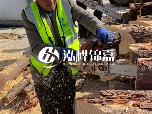 松木樁施工隊(duì)泓樺錦嘉 - 河道護(hù)岸用打樁木選什么材質(zhì)？