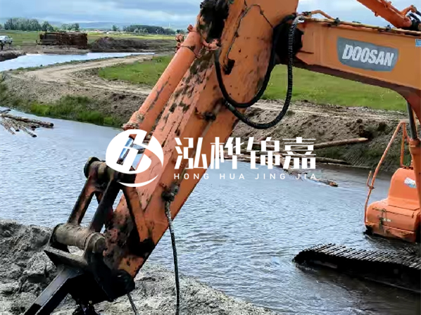 松木樁施工隊(duì)泓樺錦嘉 - 松木樁直徑指哪個(gè)部位？